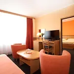 Hotel Straznice Hotell 3*