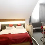Hotel Straznice 3*