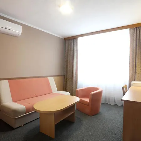 Hotel Straznice Hotell 3*