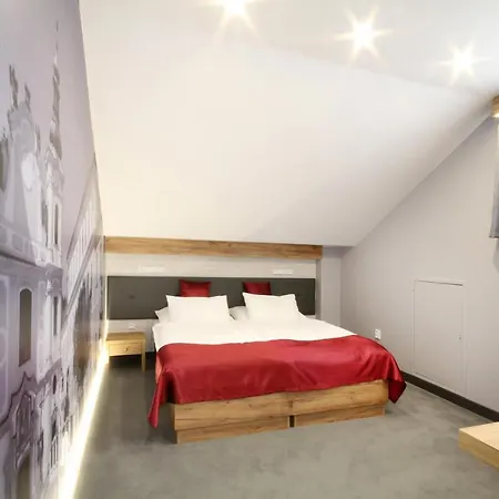 Hotel Straznice Hotel 3*