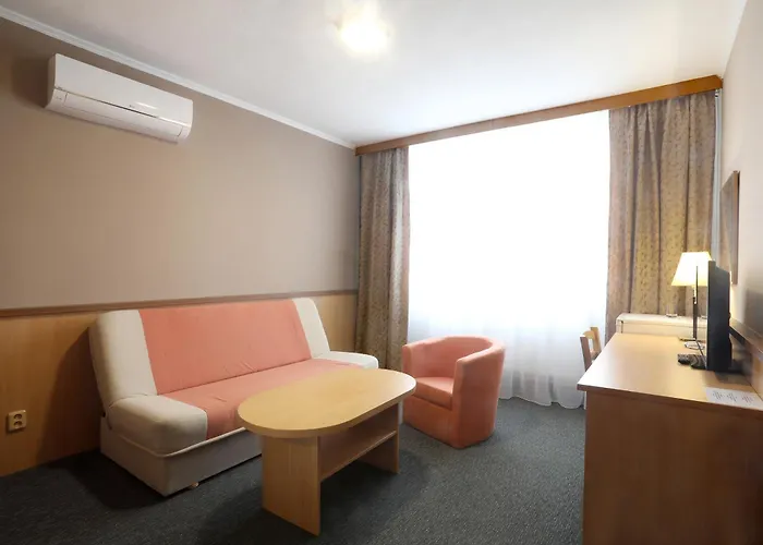 Hotel Straznice Hotel 3*